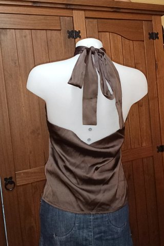 Top halter lencero marrón