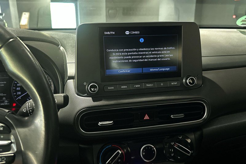 Hyundai Kona FL TGDI 1.0 4X2 MAXX 2021, foto 9
