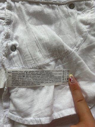 Pantalón corto blanco vaquero Bershka Talla M/38