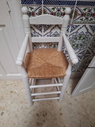 Silla bebé madera y esparto