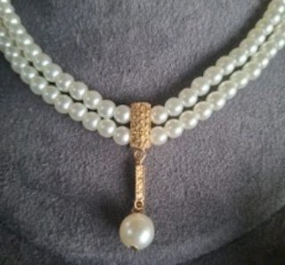 Set collana e orecchini perle classici