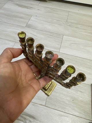Candelabro 7 brazos de metal dorado