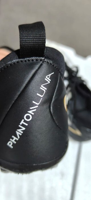 Botas Futbol Nike Jr. Phantom Luna 37.5