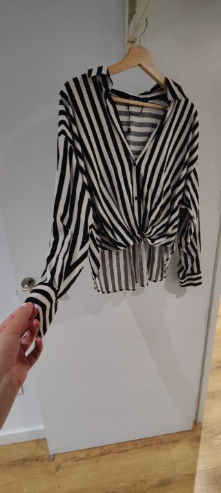 Blusa Zara Rayas B/N