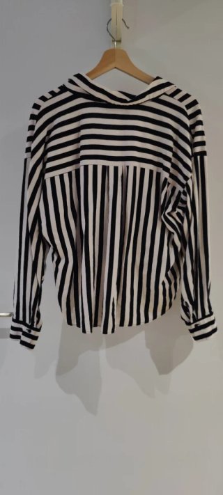 Blusa Zara Rayas B/N