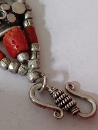 Pulsera artesanal plata, turquesa y coral