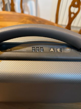 Maletín Samsonite A3 Gris
