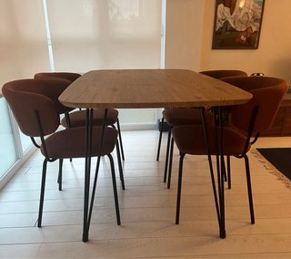 Mesa de comedor madera y metal