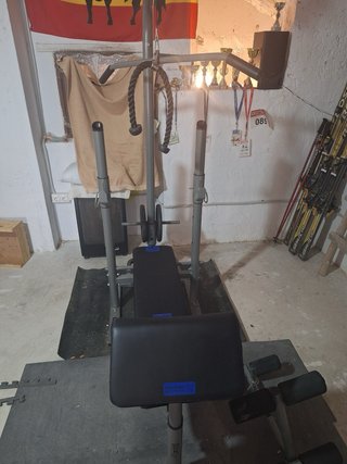 Máquina de musculación OESWE