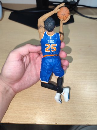 Figuras McFarlane NBA D.Rose, Lillard y Kawhi