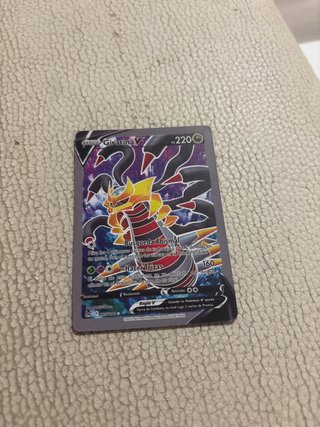 Carta Pokémon Giratina V 220 HP