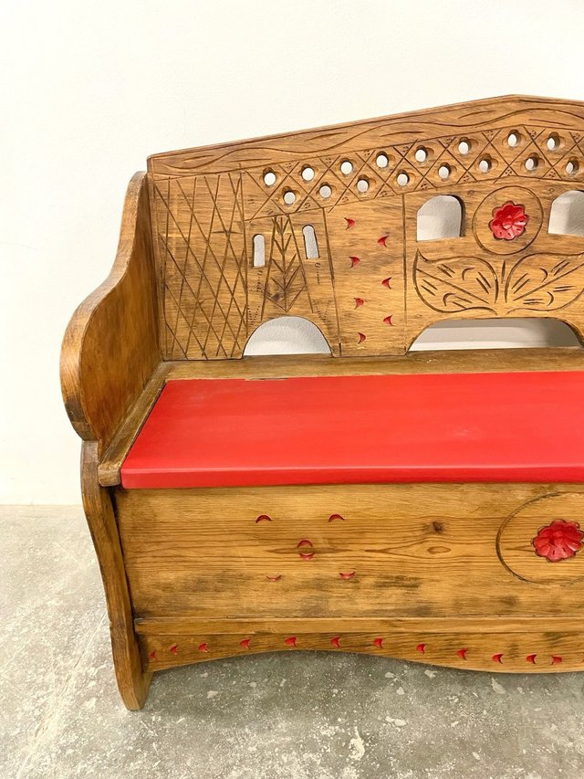 Banco de madera con almacenaje