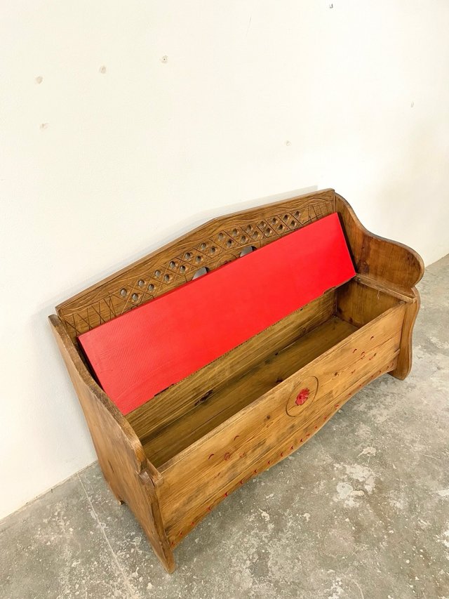 Banco de madera con almacenaje