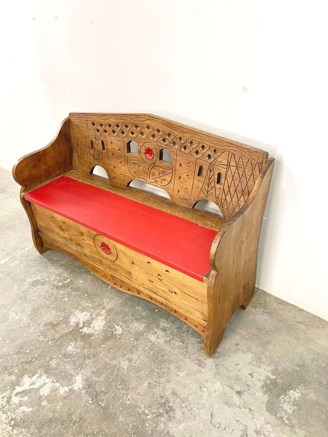 Banco de madera con almacenaje