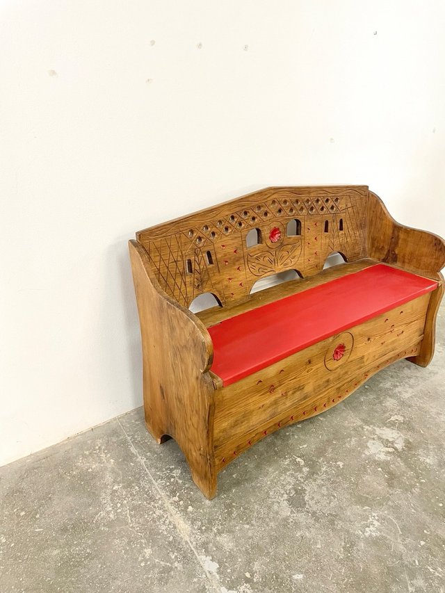 Banco de madera con almacenaje