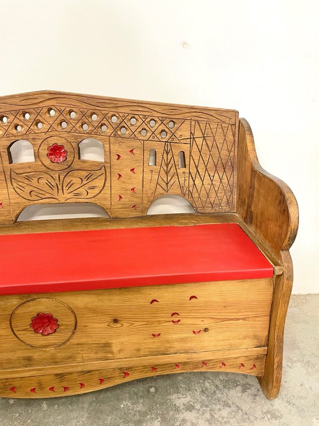 Banco de madera con almacenaje