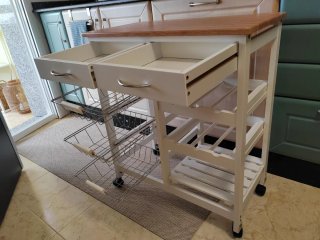 Mueble de cocina auxiliar con ruedas