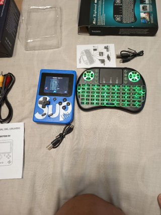 Mini Teclado Inalámbrico Retro Game Box