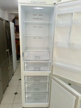 Nevera combi Samsung 200/60cm A++ con garantia