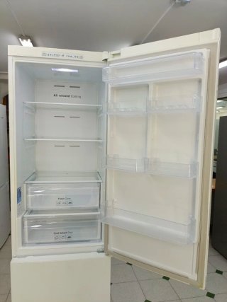 Nevera combi Samsung 200/60cm A++ con garantia
