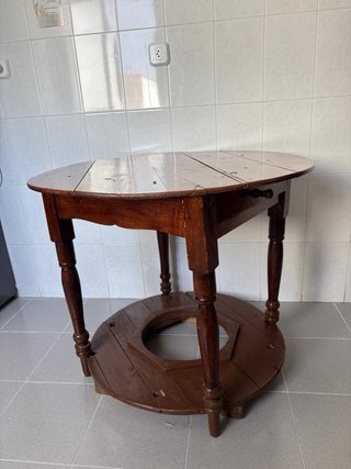 Mesa camilla redonda de madera