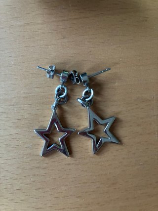 8 pares pendientes + 1 colgante