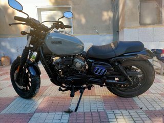 Hyosung Aquila 125cc Negra/Gris