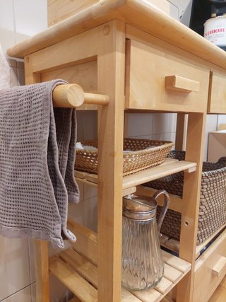 Mesa auxiliar cocina Ideal para desayunador.