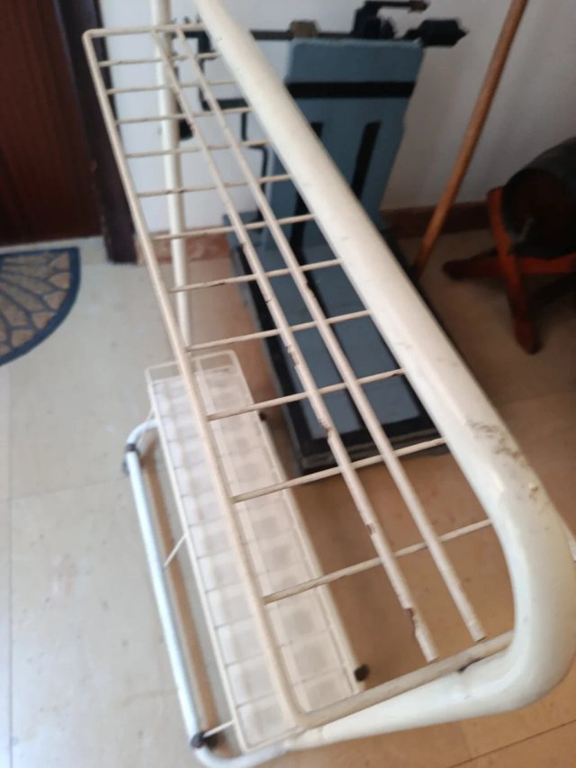 Organizador de cañas de pescar metálico y robusto