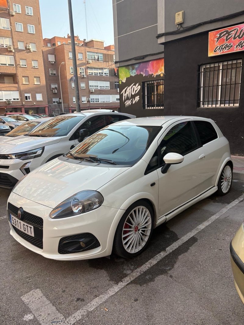 Fiat Punto Abarth - foto 1