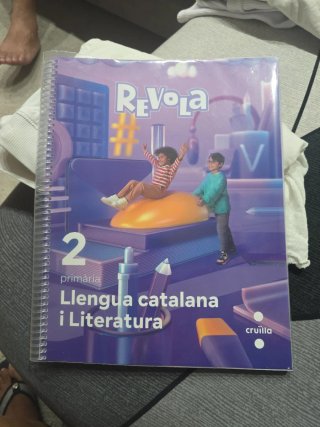 Revola 2 Primària : llengua catalana i literatura