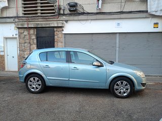 Opel Astra 2009