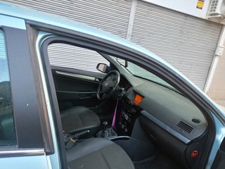 Opel Astra 2009