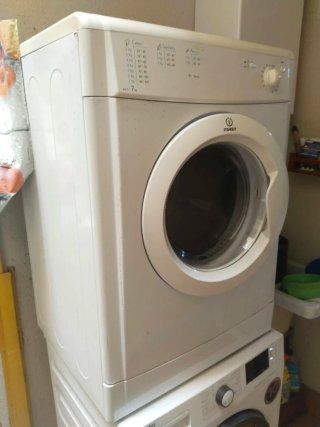 Secadora Indesit 7kg Condensación