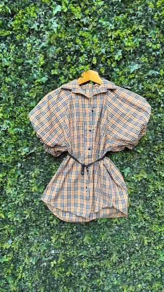 Cada uno vestido por 8,00 tenemos varias ropas