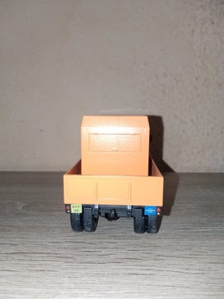 Camión Berliet 1/43 Naranja