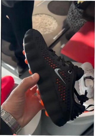Nike Mind 002 Negro Hyper Crimson EU 37.5