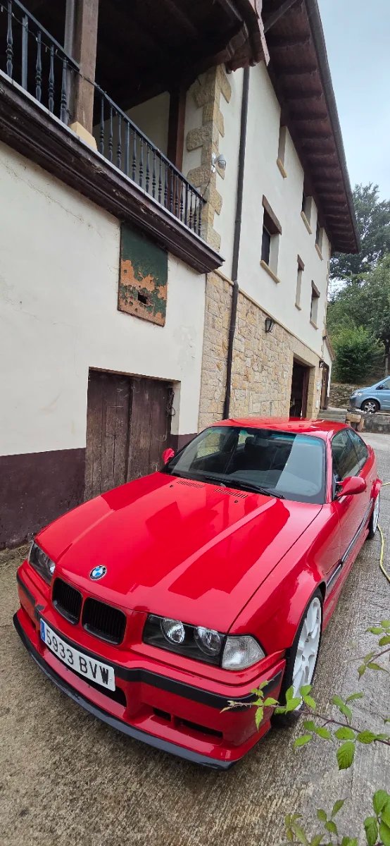 BMW e36 325i - foto 1