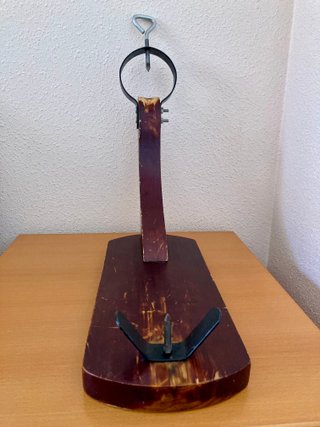 Soporte jamonero de madera