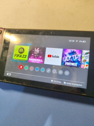 Nintendo Switch+ FIFA 22 + 2 Joy-Con