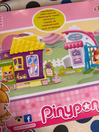 Casa Pinypon con figuras y accesorios
