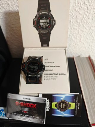 Casio G-Shock GBD-H2000 Negro Naranja