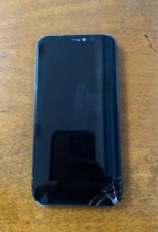 iPhone 11 128GB / 100% Bateria