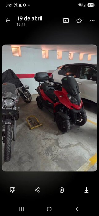 Moto Scooter 400cc Roja