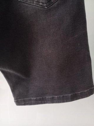Bermuda Zara Man 38