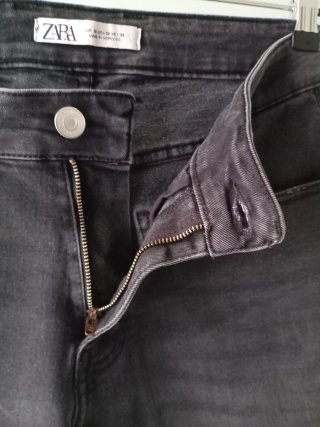 Bermuda Zara Man 38