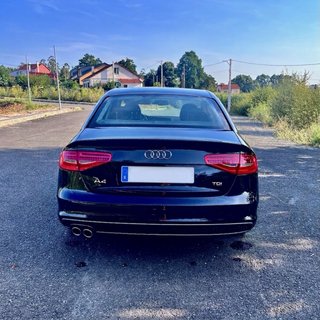 Audi A4 2.0 TDI 150 CV