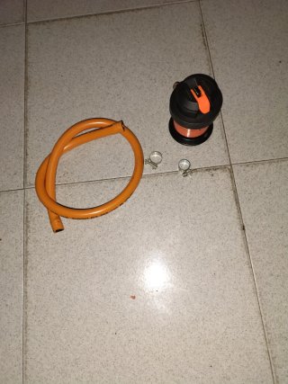 Manguera y abrazaderas para gas