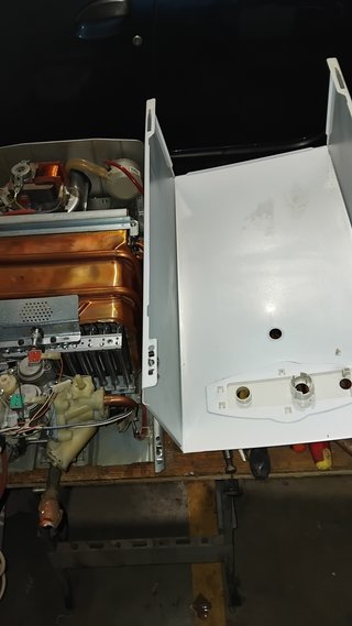 Calentador Neckar Gas Butano 11L