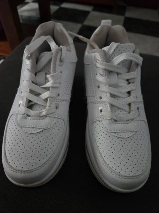 Zapatillas con ruedas, sin usar Talla 34
